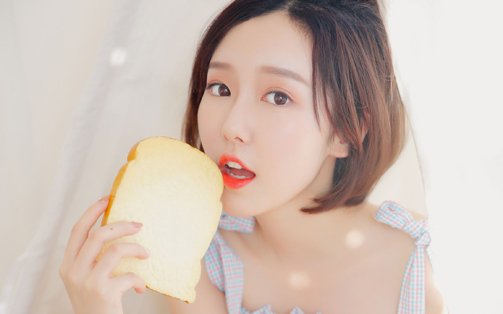 超新星与叹息之墙，布雷默高光闪耀，里昂绝境逢生险胜沙特