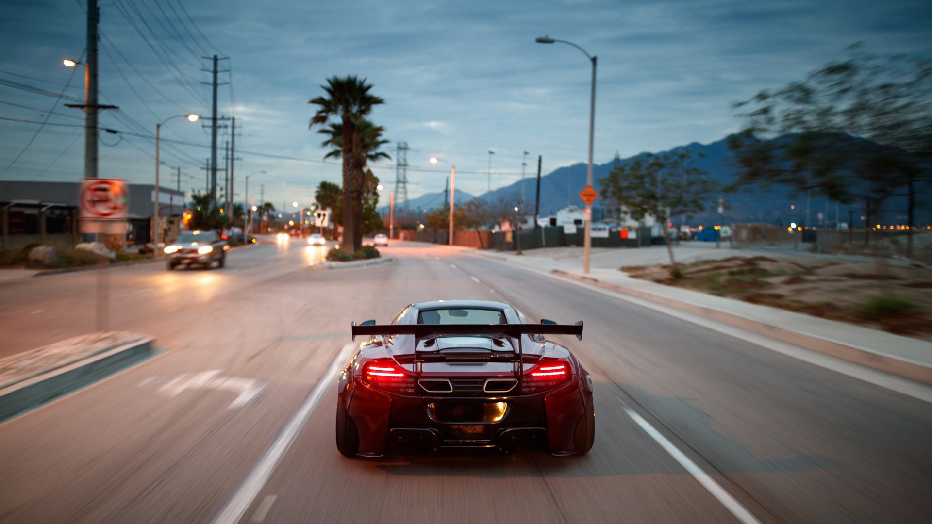 开云体育入口-黄蜂蛰日，拉梅洛·鲍尔独砍34分导演17分惊天逆转